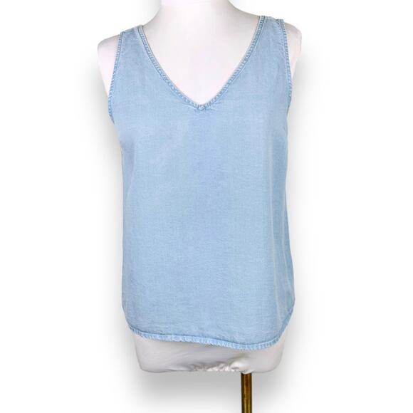 Small petite GAP denim style short tank top blouse v neck - Picture 1 of 5